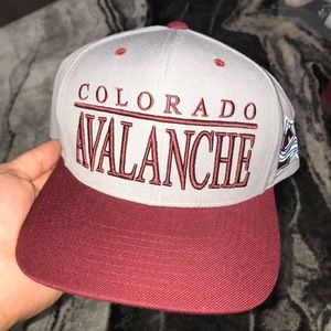 Mitchell & Ness Colorado Avalanche Snap back.